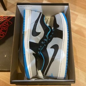 Jordan 1 Low (BLACK/BLUE/GREY) 10.5